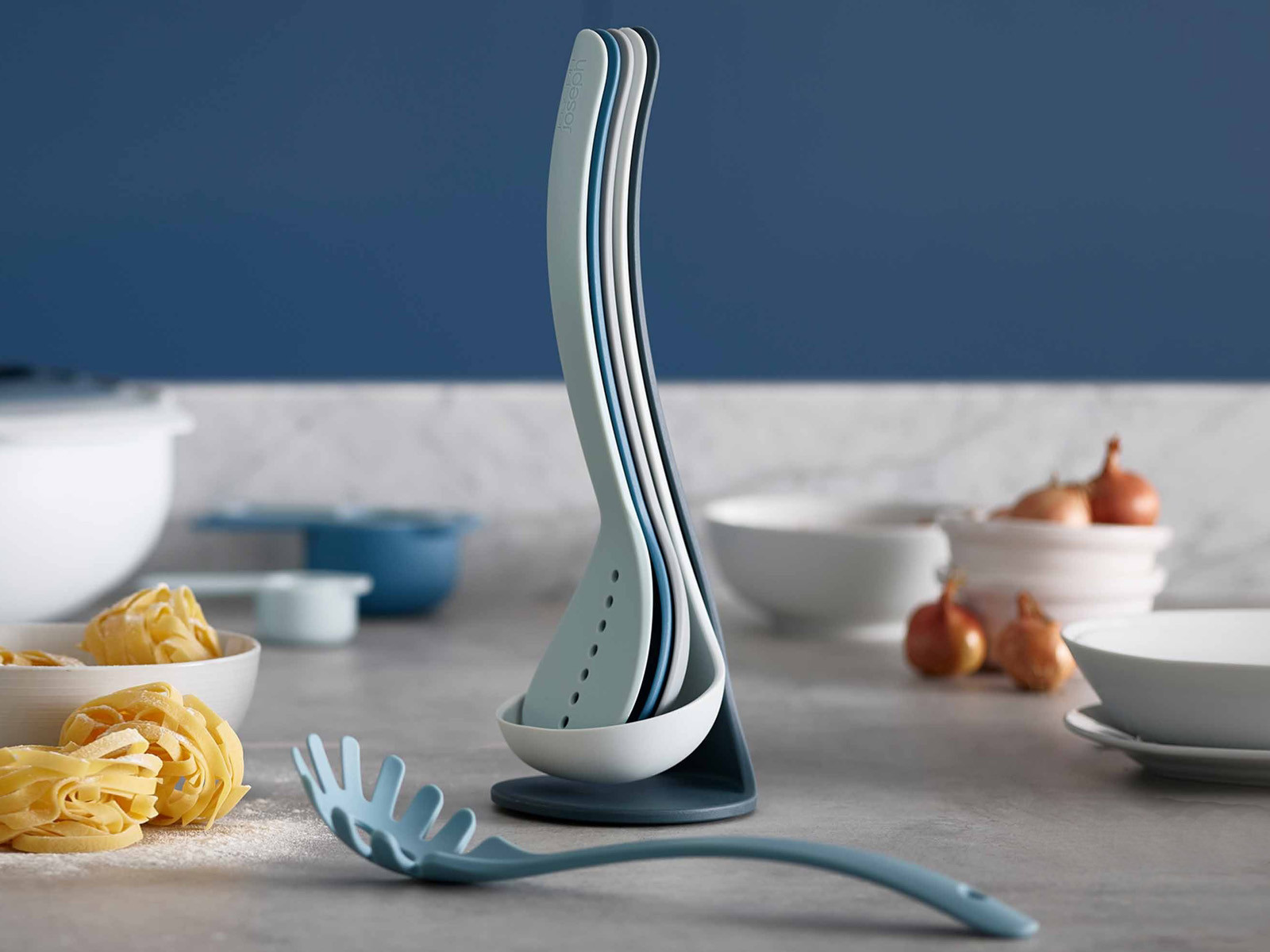 Komplet narzędzi kuchennych x5 na stojaku Joseph Joseph Nest Sky