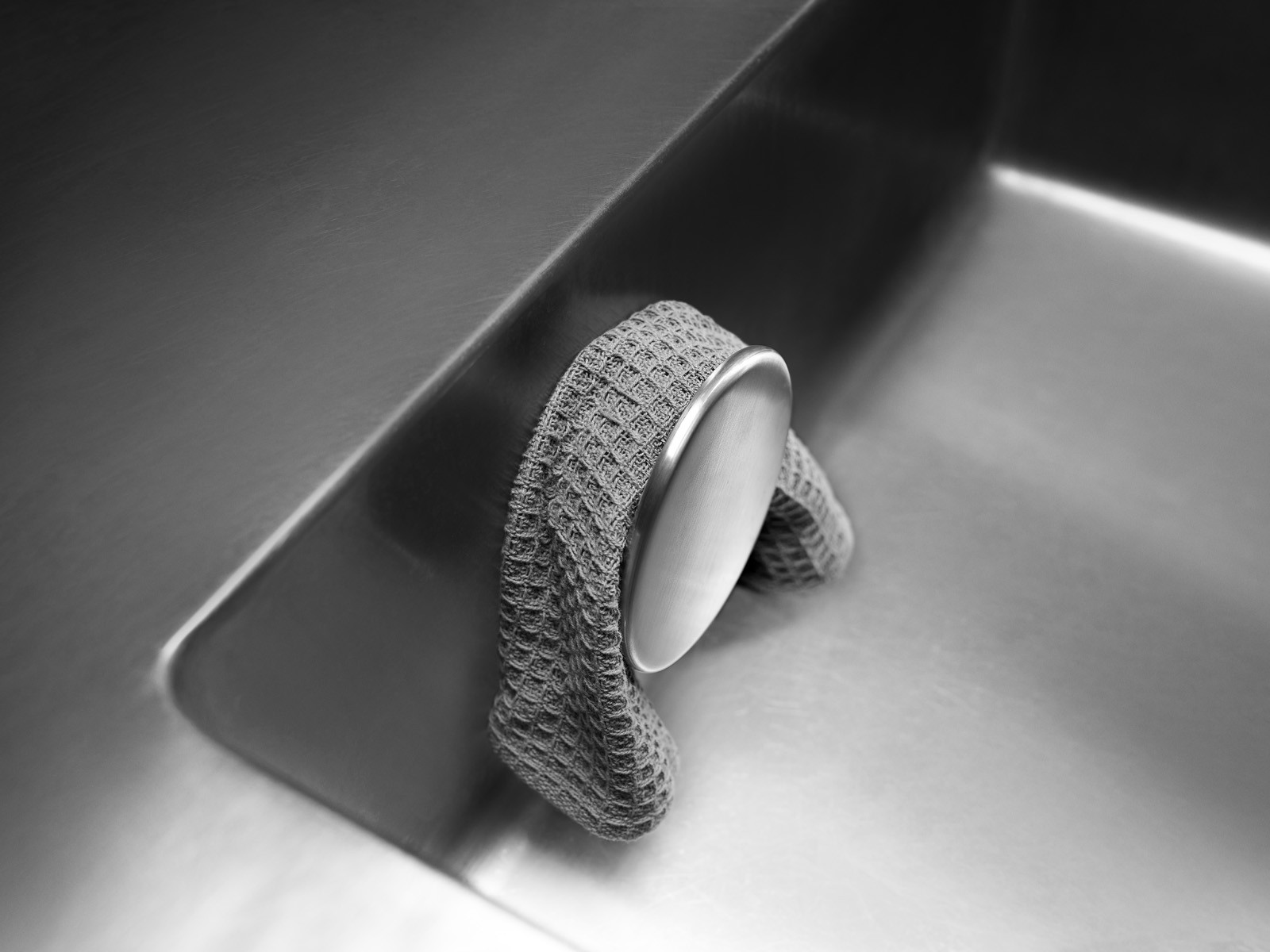 Uchwyt na ściereczkę do zlewu Eva Solo Stainless Steel