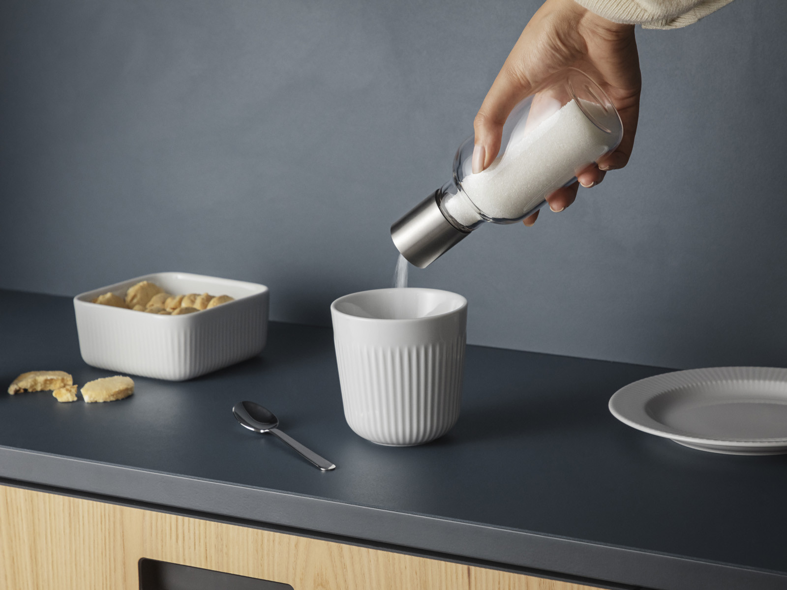 Cukiernica z dozownikiem Eva Solo Coffee&Tea 