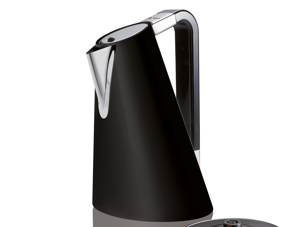 Czajnik elektryczny Bugatti Vera Easy Black