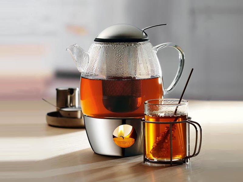 Dzbanek do zaparzania herbaty z podgrzewaczem WMF SmarTea Silver 1L