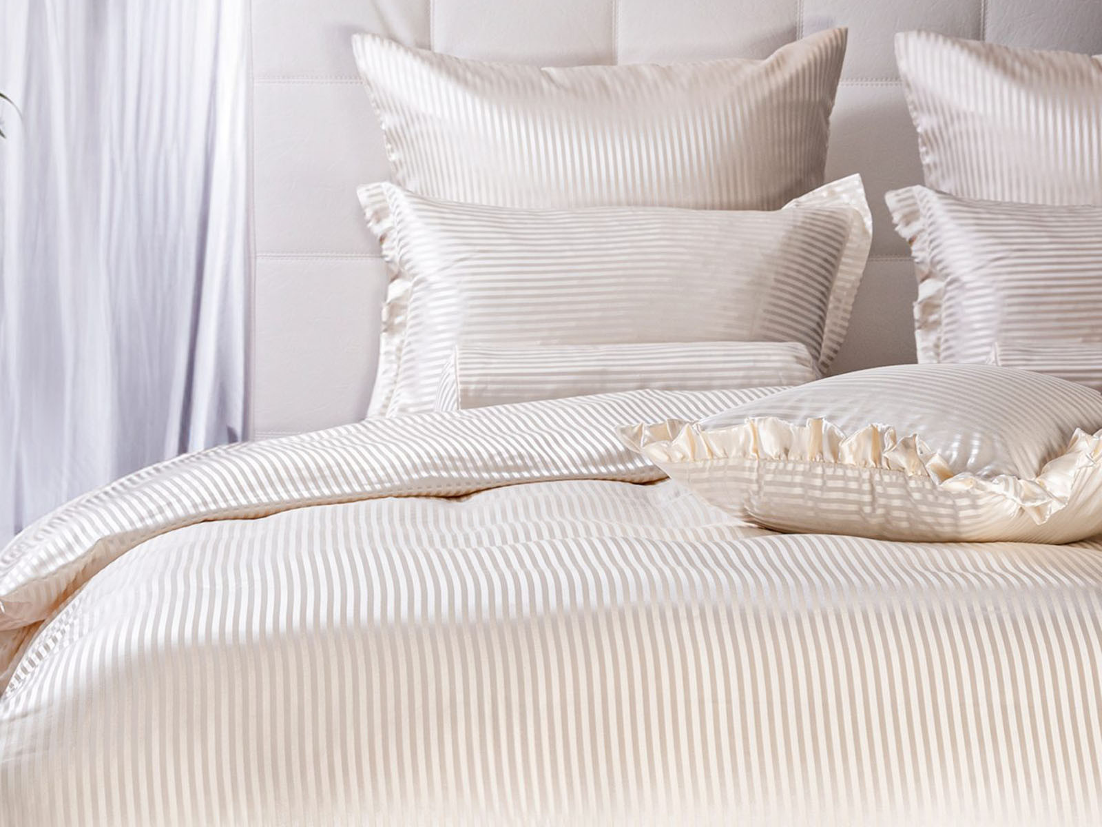 Pościel jedwabna Seidenweber Soho Ecru - poszewka na kołdrę do 240x220