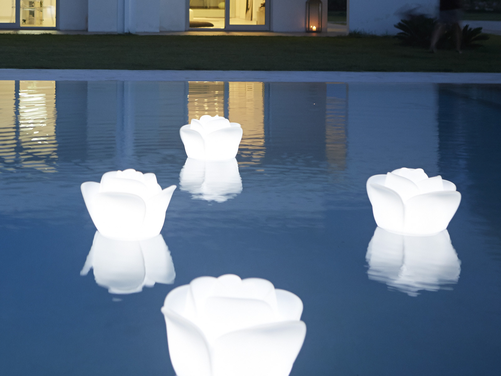 Lampa MyYour Baby Love Waterproof