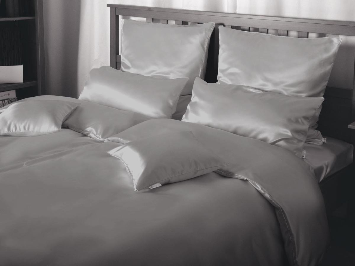 Pościel jedwabna Seidenweber Uni Ash - poszewka na wałek 15x40