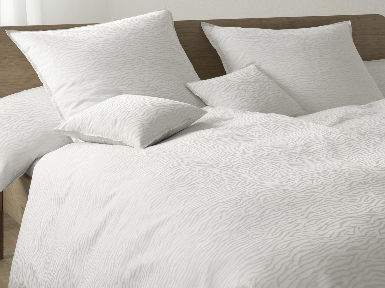 Poszewka Elegante Zebra White