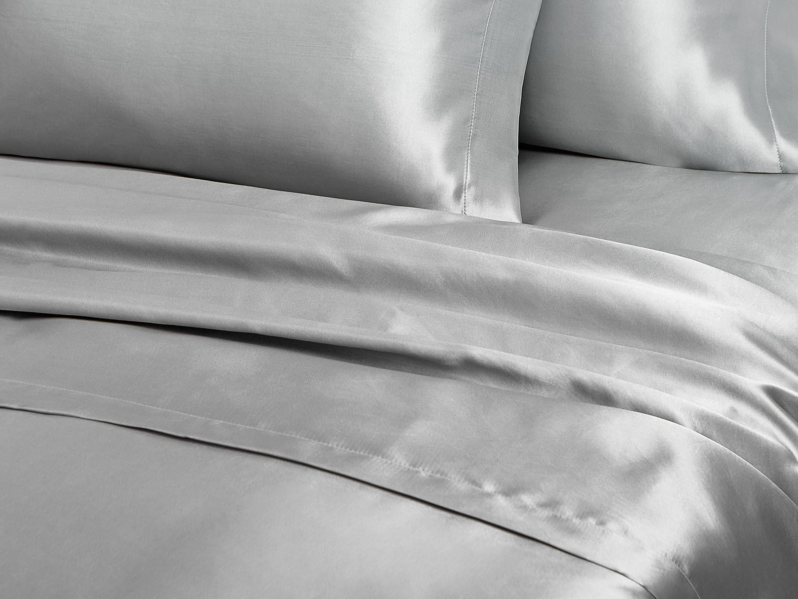 Prześcieradło jedwabne z gumką Seidenweber Uni Silver Black