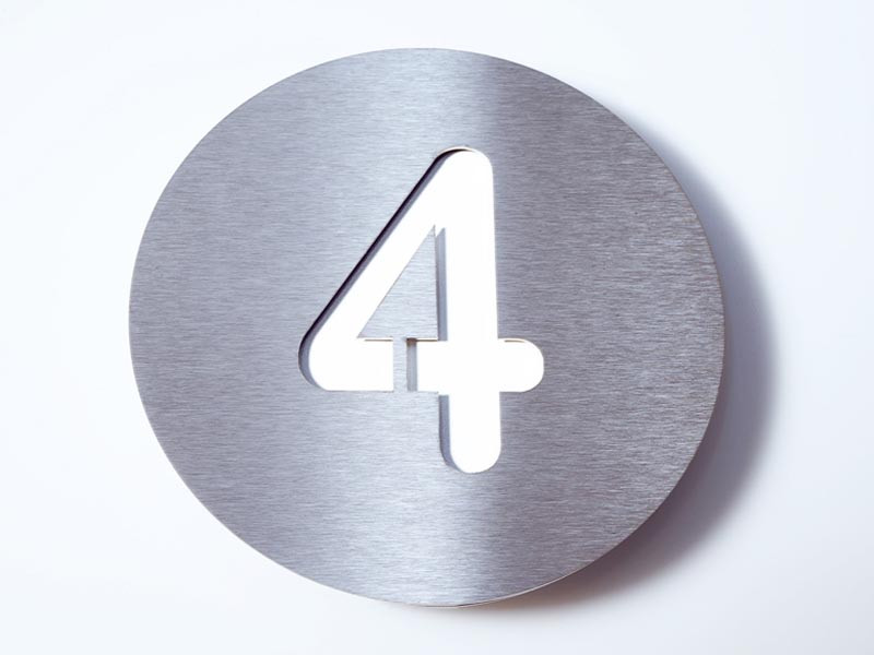 Tabliczka numeryczna Radius 4 White