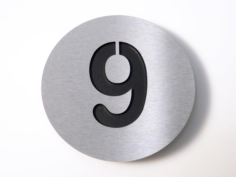 Tabliczka numeryczna Radius 9 Black