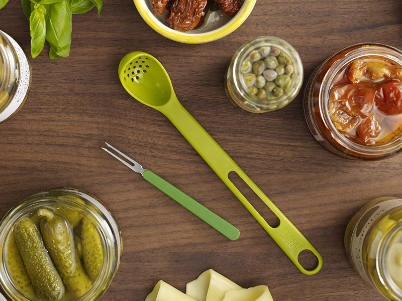Łyżka i widelczyk do przekąsek zestaw 2w1 Joseph Joseph Scoop&Pick Green